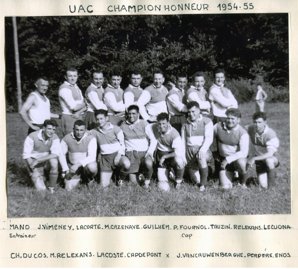 EQUIPE CHAMPION HONNEUR 1954 1955