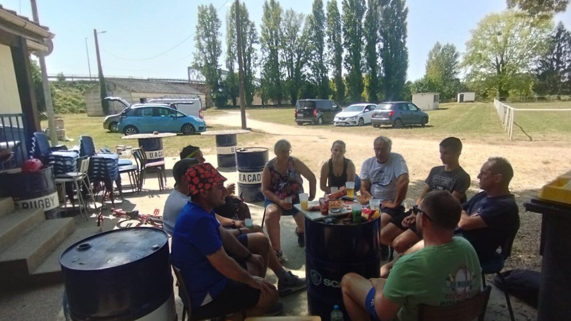 Quand le club-house retrouve tout son éclat grâce à ses bénévoles