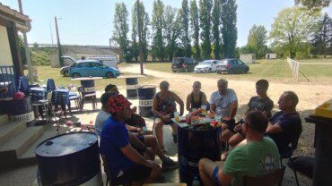 Quand le club-house retrouve tout son éclat grâce à ses bénévoles